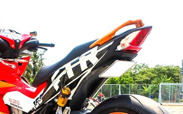 Mơ thấy biển số xe - Dấu vết từ đời sống thường ngày Mơ thấy biển số xe - Dấu vết từ đời sống thường ngày