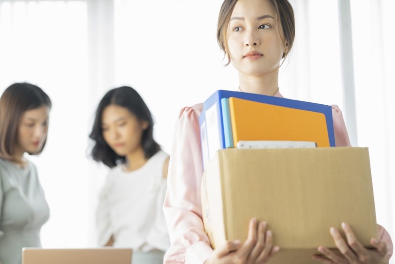 Mơ thấy bị đuổi việc - Bị sếp thông báo cho nghỉ ngay tại công ty Mơ thấy bị đuổi việc - Bị sếp thông báo cho nghỉ ngay tại công ty