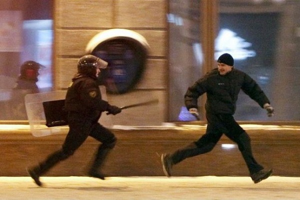 Mơ thấy bị rượt đuổi - Chạy thoát vào phút cuối Mơ thấy bị rượt đuổi - Chạy thoát vào phút cuối